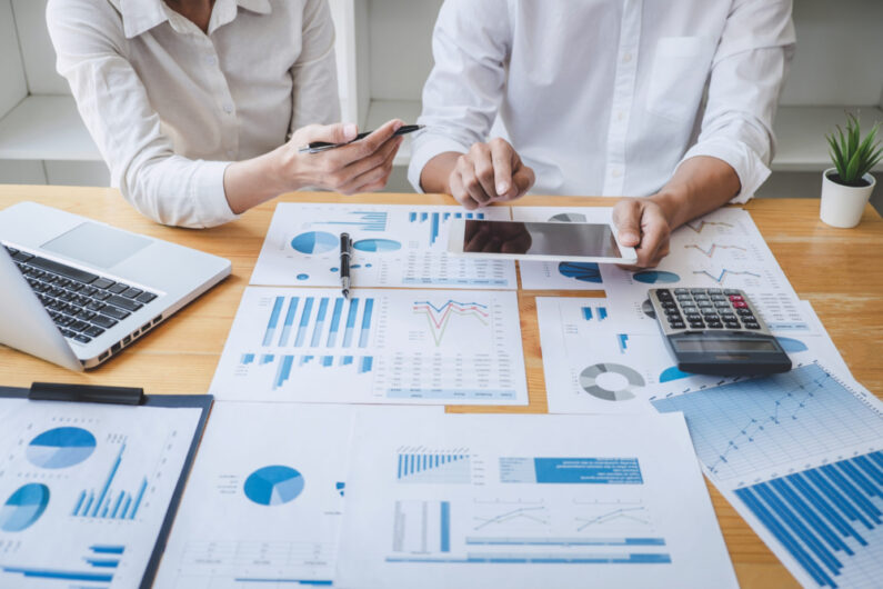 Guidelines for using a payroll outsourcing supplier